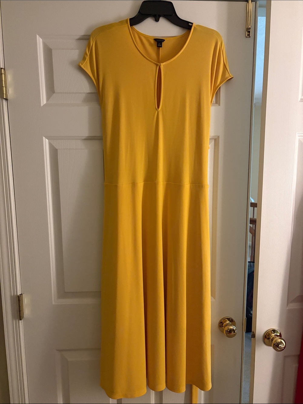 Ann Taylor Yellow Keyhole Midi Dress